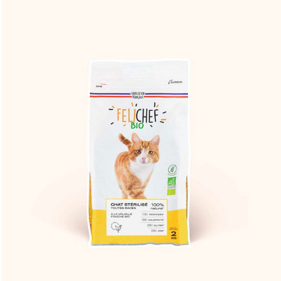 Een vijf kilogram zak biologische kattenvoer zonder granen voor de gesteriliseerde kat van Felichef