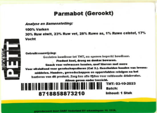 Een etiket van snack gerookte parmabot van Darf