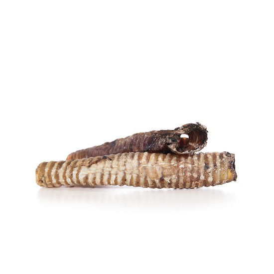 Twee stukken snack runderluhctpijpen van Darf