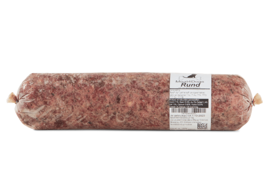 Een worstrol van Meat4Dogs gemaakt van Rund